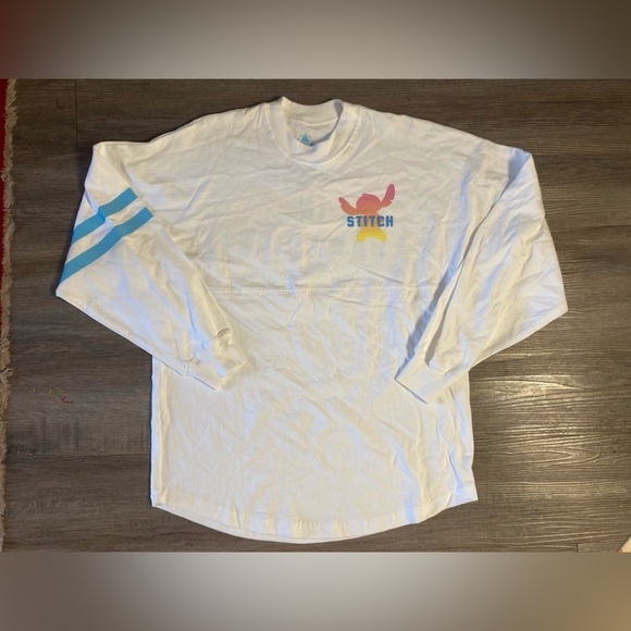 Disney Spirit Jersey Lilo & Stitch Small Living in Paradise NWT - Picture 5 of 12